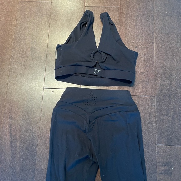 Whitney Simmons x gymshark V1 set - Picture 3 of 3